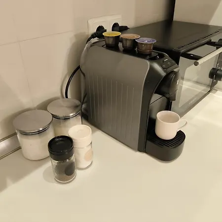 Cozy 1 Bdrm, Center, Solunska Near Vitoshka Street * Sofía